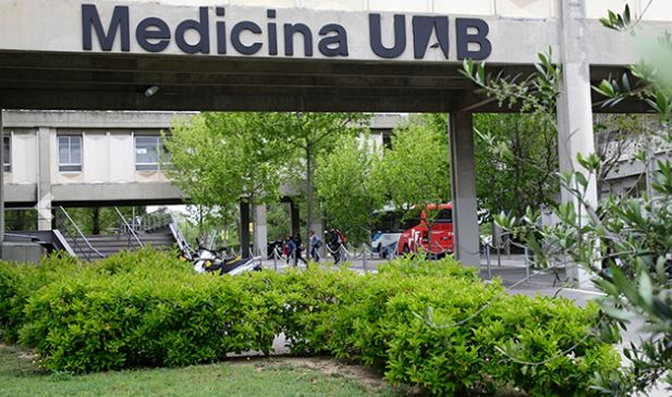 Conferencia 3 Decadas De Investigacion De Excelencia En Cancer Proyeccion De Futuro Facultad De Medicina Uab Barcelona