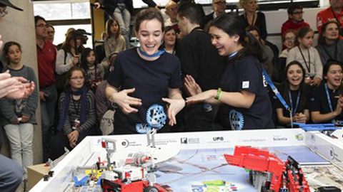 dramático pastor Bloquear La exploración del espacio protagoniza la First Lego League de este año -  Universitat Autònoma de Barcelona - UAB Barcelona