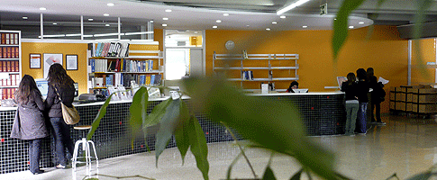 Biblioteca Ciència i Tecnologia UAB