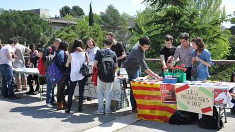 Sant Jordi 2015 UAB