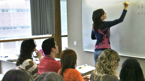 Aula estudiants professora