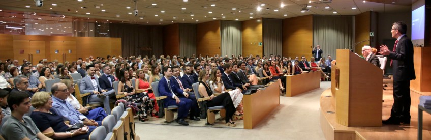 Imatge Acte Graduació Facultat d'Economia i Empresa