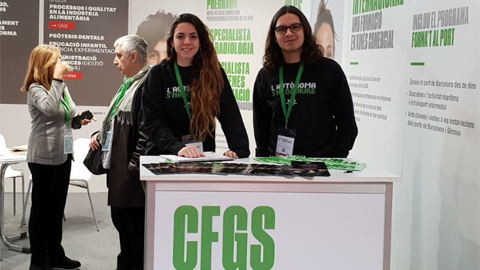 Estudiants de pràctiques de suport a la promoció del CFGS en Comerç Internacional