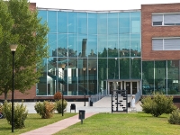 Campus de Sabadell de la Universitat Autònoma de Barcelona. Entrada carrer Emprius