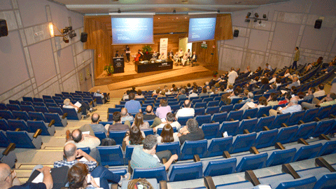 Auditori de les facultats de Filosofia i Lletres i de Psicologia