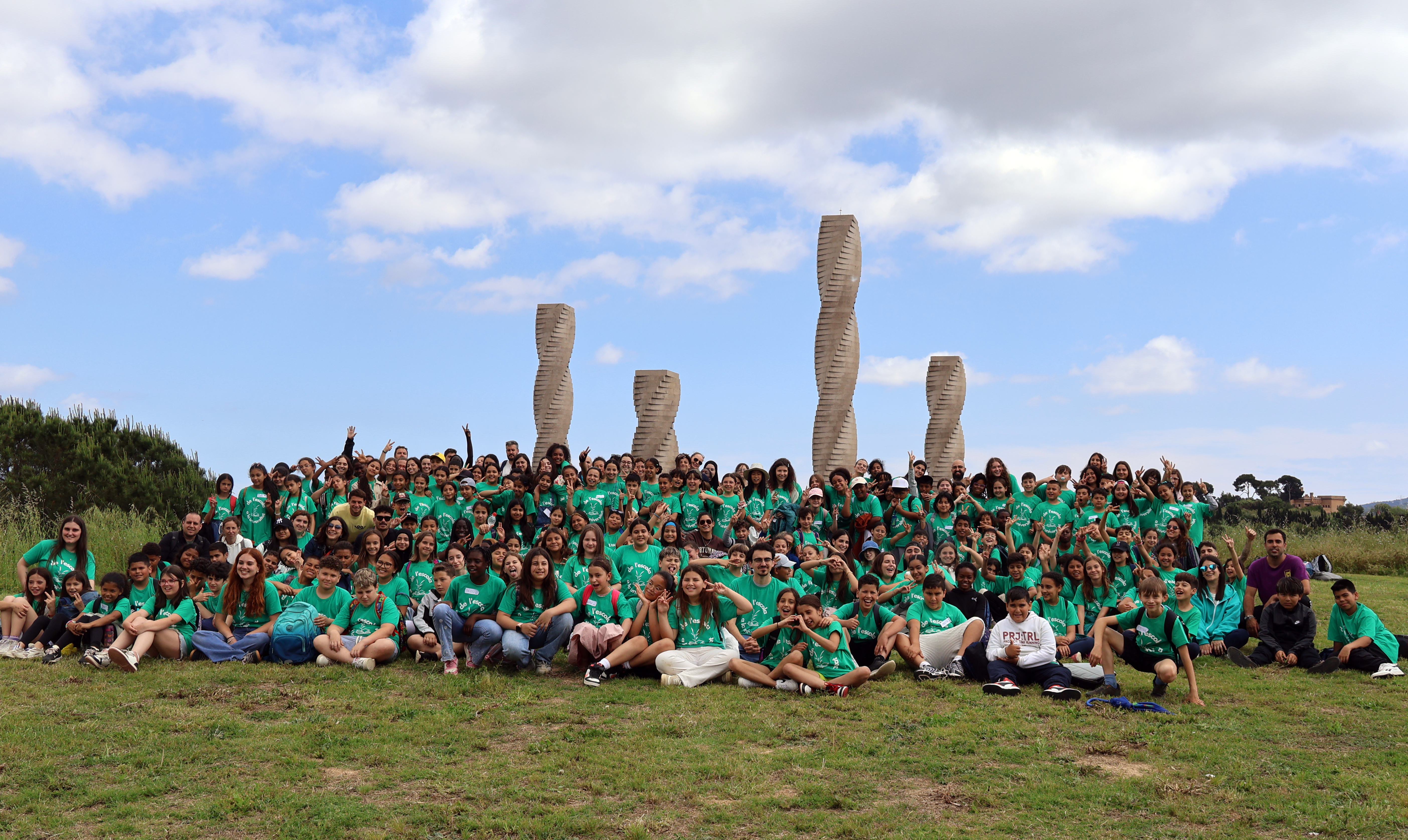 180 infants del programa socioeducatiu CROMA 2.0 van visitar la UAB per conèixer el món universitari