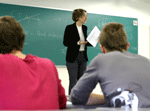 Les persones desocupades podran matricular-se gratuïtament als màsters oficials