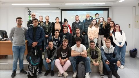 aula de estudiantes de epsi junto al comandante luis j. martinez 