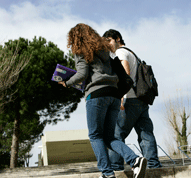 Estudiants al campus