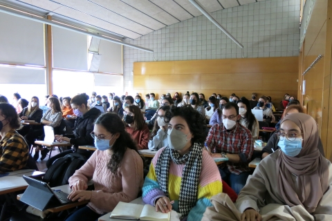 Alumnes de la FTI en una aula