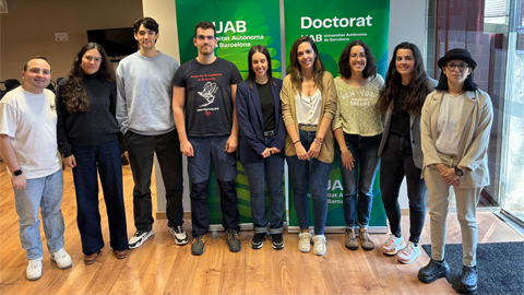 Finalistes del concurs «Tesi en 4 minuts» que presentaran la seva tesi el proper 8 de maig de 2025.