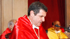 Fermín Morales, a la cerimònia d'ingrés (Foto: Reial Acadèmia de Doctors)
