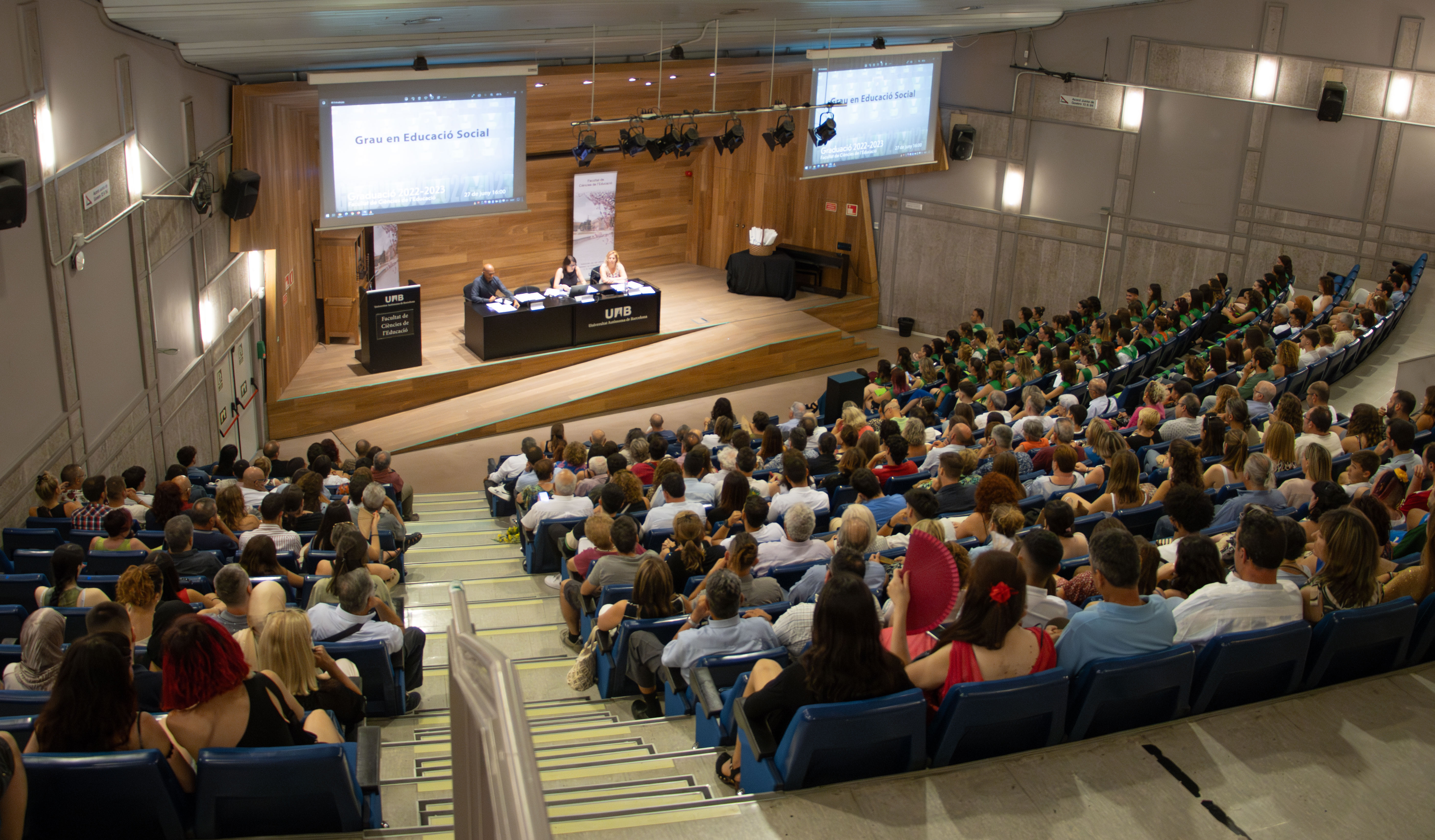 Imatge de l'auditori de lletres.