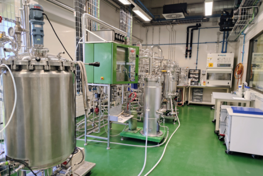 Remodelament de l'espai operatiu a la Planta Pilot de Fermentació (Escola d'Enginyeria)
