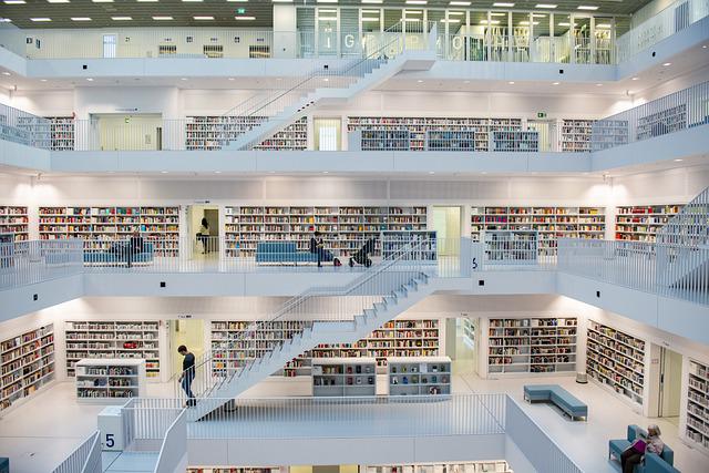 Serveis Biblioteca