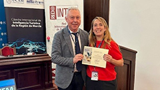 Paulina Marcaida, rebent l'accèssit dels Premis REDINTUR 2025