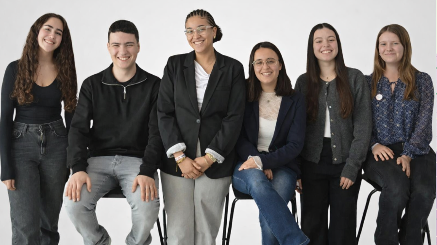 Foto de grup de l'institut Antoni Cumella.