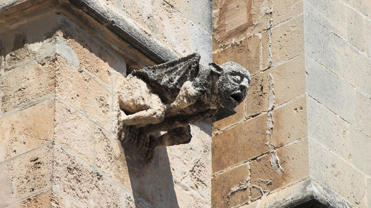 Gàrgola de la Catedral de Palma de Mallorca. ©istockphoto/alessandro0770