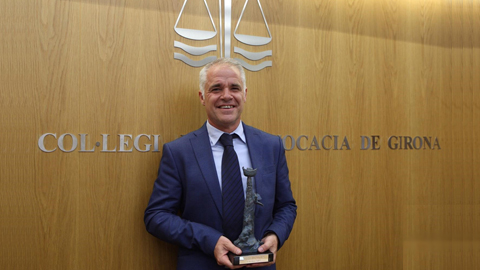 Premi per a Manel López Bejar