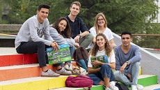 La UAB obre les portes a més de 25.000 futurs universitaris