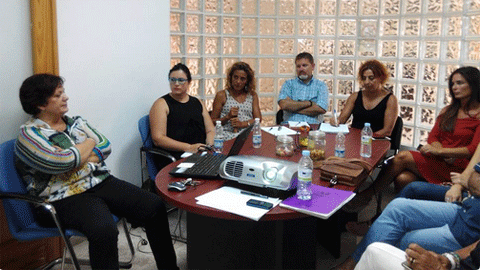 Ingeborg Porcar, formando a los especialistas de Ceuta en primeros auxilios psicológicos