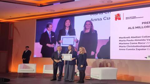 Meritxell Abellan recull el premi