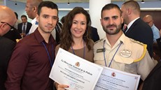 La Dra. Montserrat Iglesias-Lucía rep una menció honorífica especial de la Policia Nacional