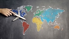 Convocatòria de beques única per participar als programes  Erasmus+ Estudis i UAB Exchange Programme