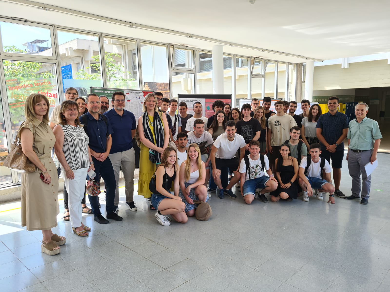 Fotografia de la Visita de representants de l'Ajuntament de Terrassa a la Facultat