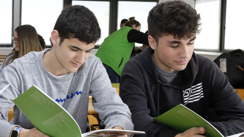 Matrícula online d'estudiants de la 2a assignació de 1r curs