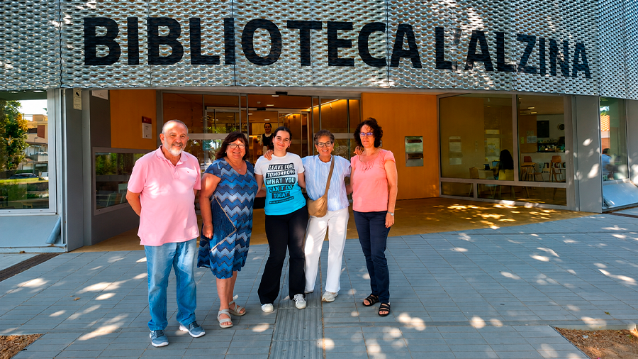 L'equip que ha preparat les tres motxilles ludicopedagògiques de «Veus de Palau»