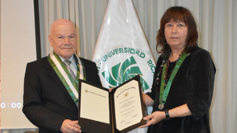 La profesora y catedrática de la FTI recibió el nombramiento de Doctora Honoris Causa el pasado 29 d