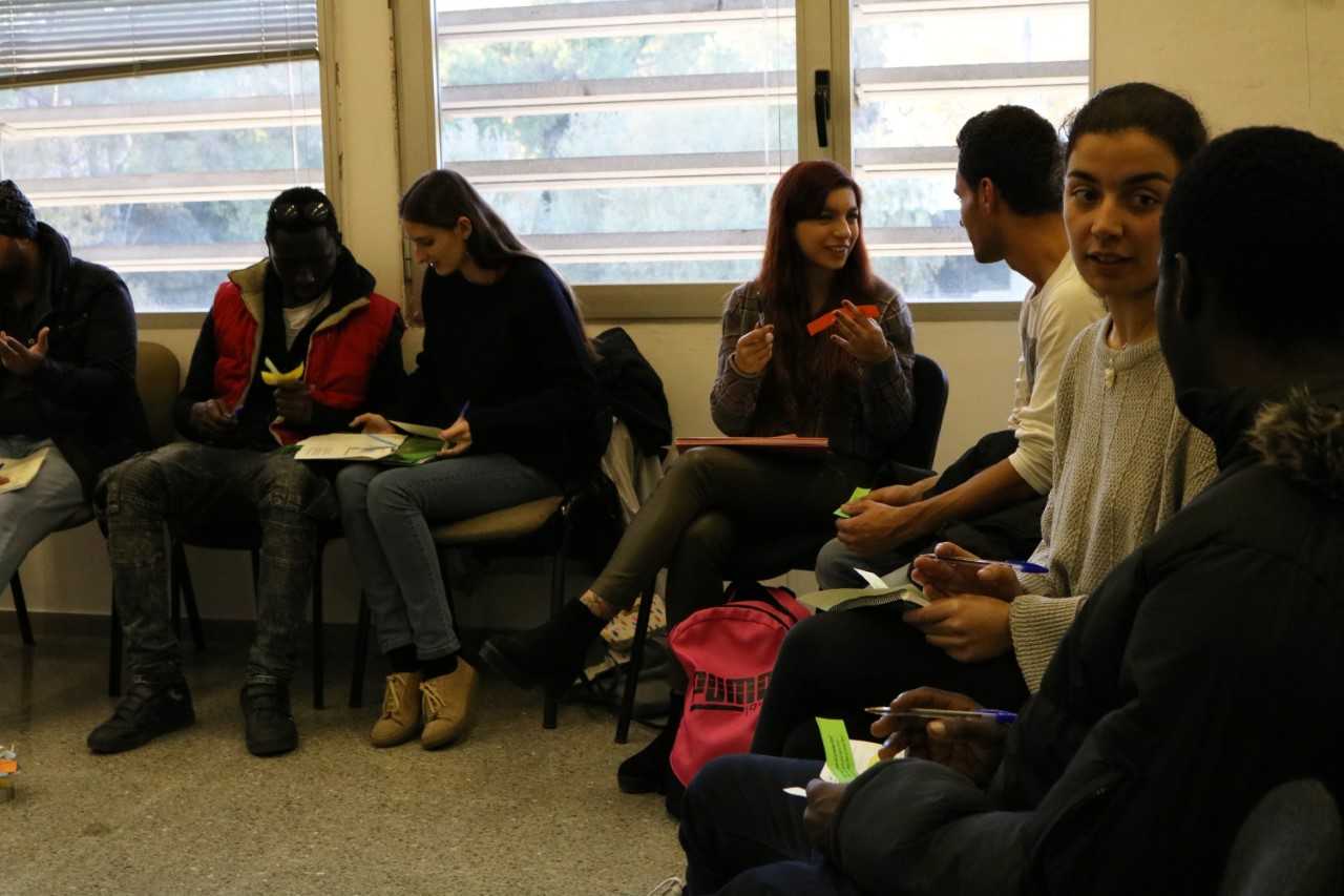 Nou Taller Formatiu: persones en cerca de refugi