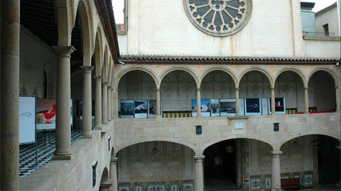 Casa de la Caritat, a Barcelona
