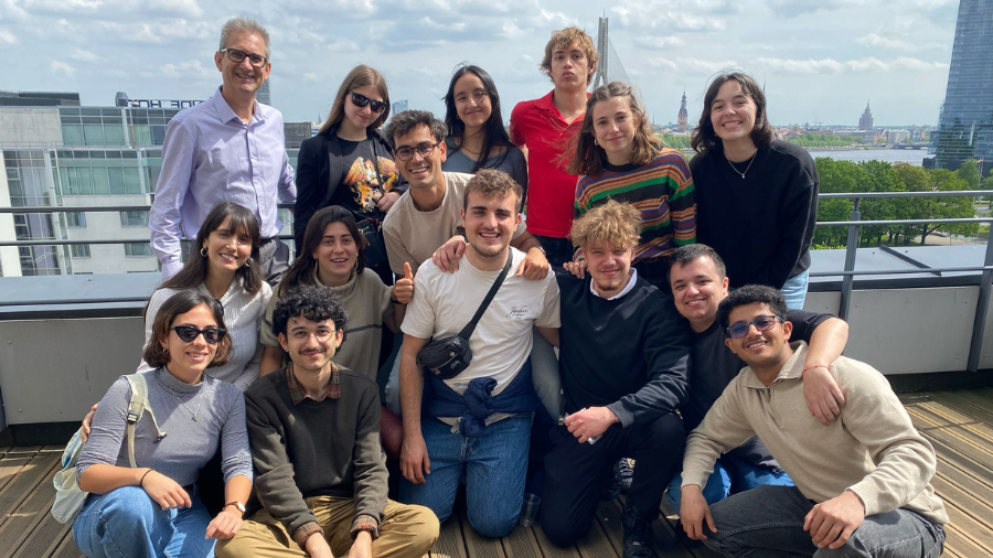 Estudiants a l'Escola d'estiu de Riga