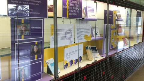 Exposició sobre les 3 deganes de CCSS