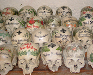 Els cranis eren netejats i decorats 