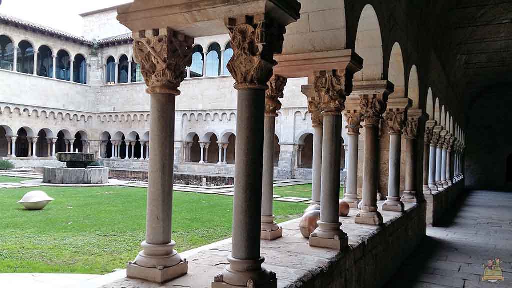 Escaneig en 3D dels Capitells del Claustre del Monestir de Sant Cugat del Vallès