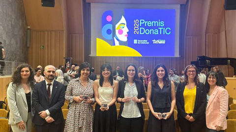Premiades Dona TIC 2025 amb el director ian blanes