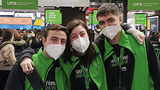 Estudiants en pràctiques al Saló de l'Ensenyament 2022
