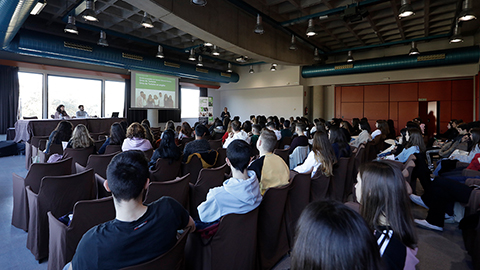 Assistents a les Jornades de Portes Obertes de l'Escola