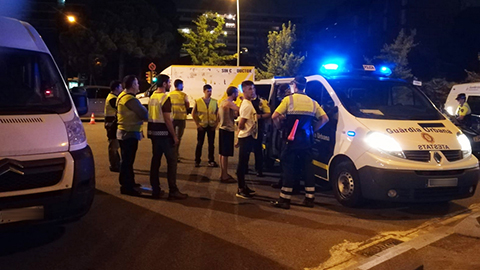 Participació dels estudiants de l'Escola en un macrocontrol policial
