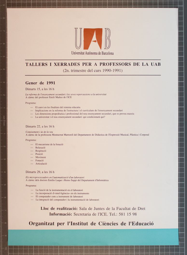 Amplia la imatge Tallers i xerrades per a professors