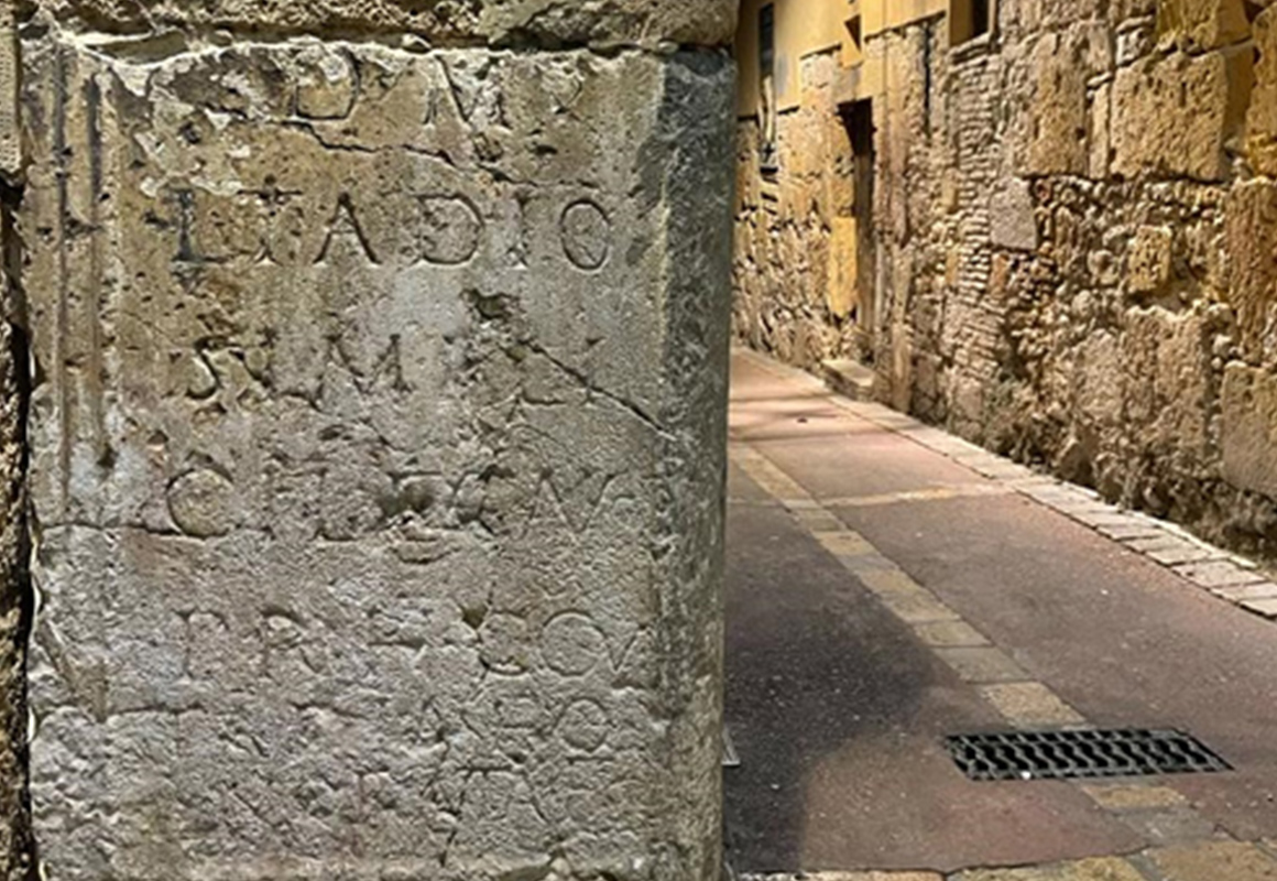 Lápida romana de la ciudad de Tarragona.