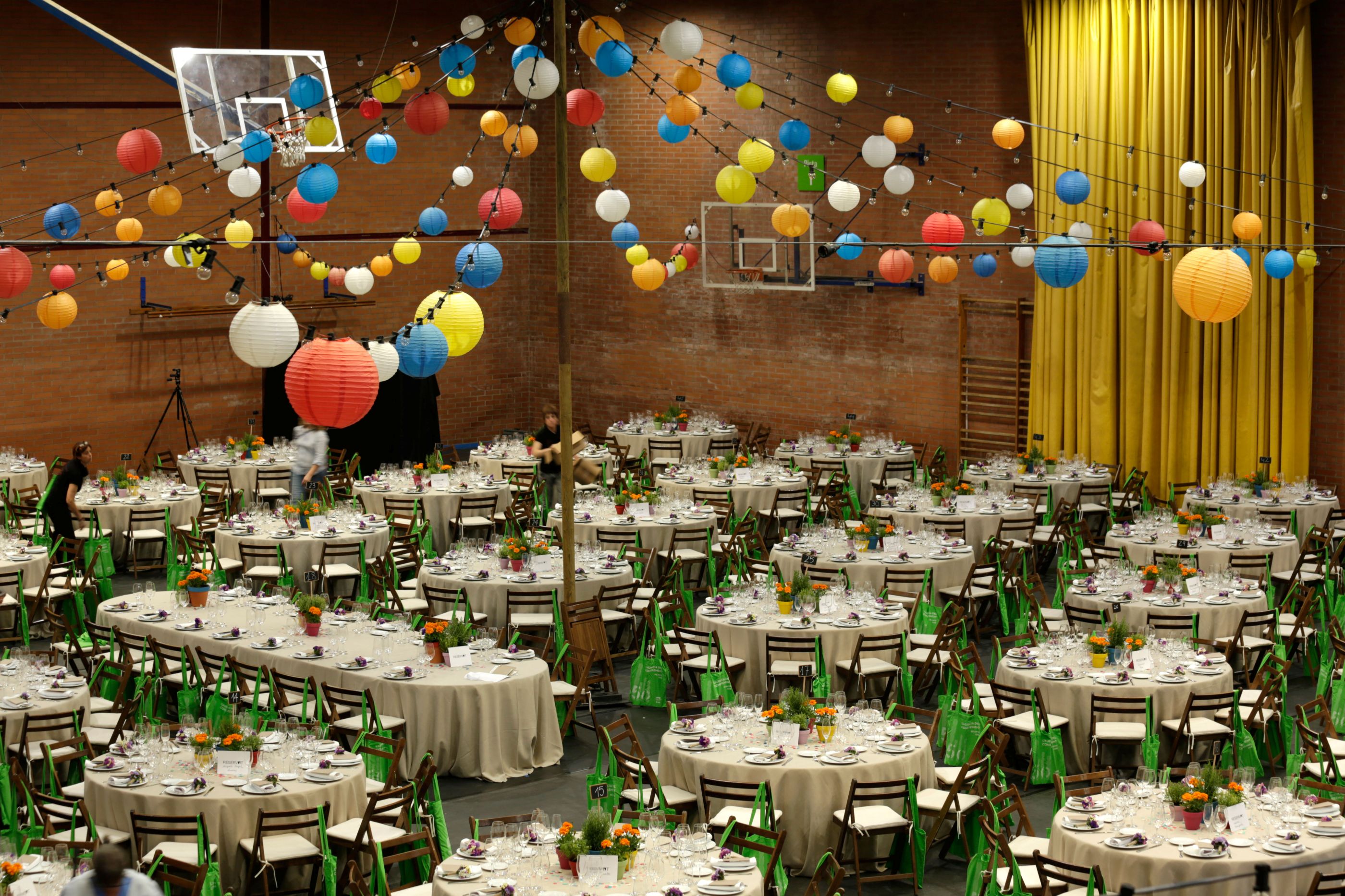 Imatge del sopar dels 50 anys de la UAB