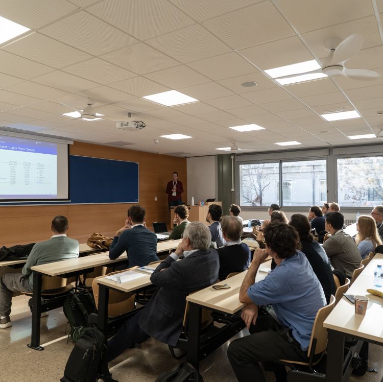 Amplia la imatge Aula de la UAB