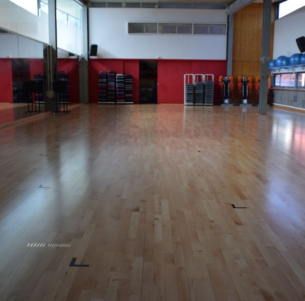 Amplia la imatge Sala de ritmes i activitats dirigides del SAF UAB