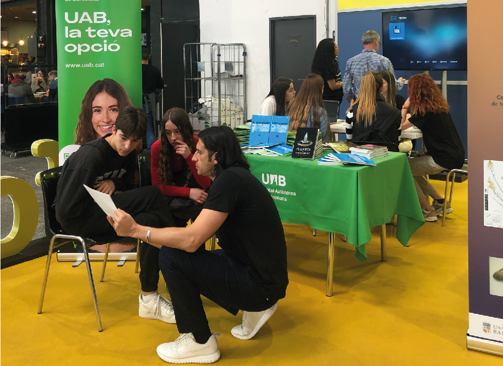 Activitat a l'EspaiCiencia del Gabinete de Comunicación y Educación de la UAB