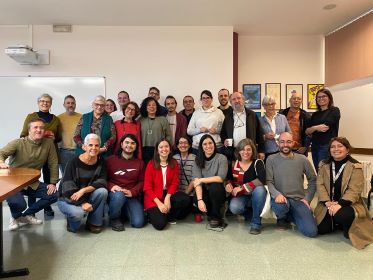    Imatge de grup del departament, amb Jordi Domènech