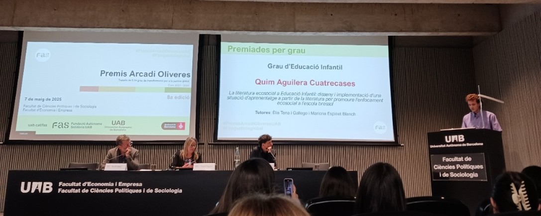 Quim Aguilera Cuatrecases en la recepció del premi Arcadi Oliveres